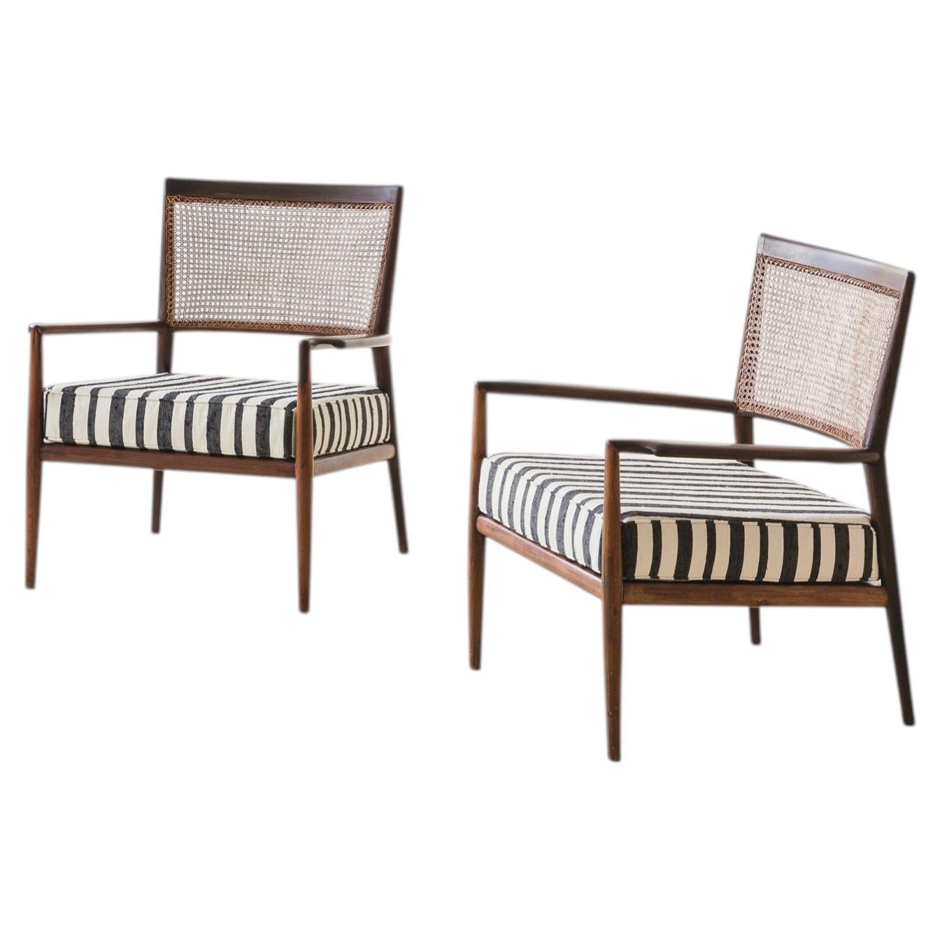 Paire de fauteuils MF5 par Branco & Preto, 1953