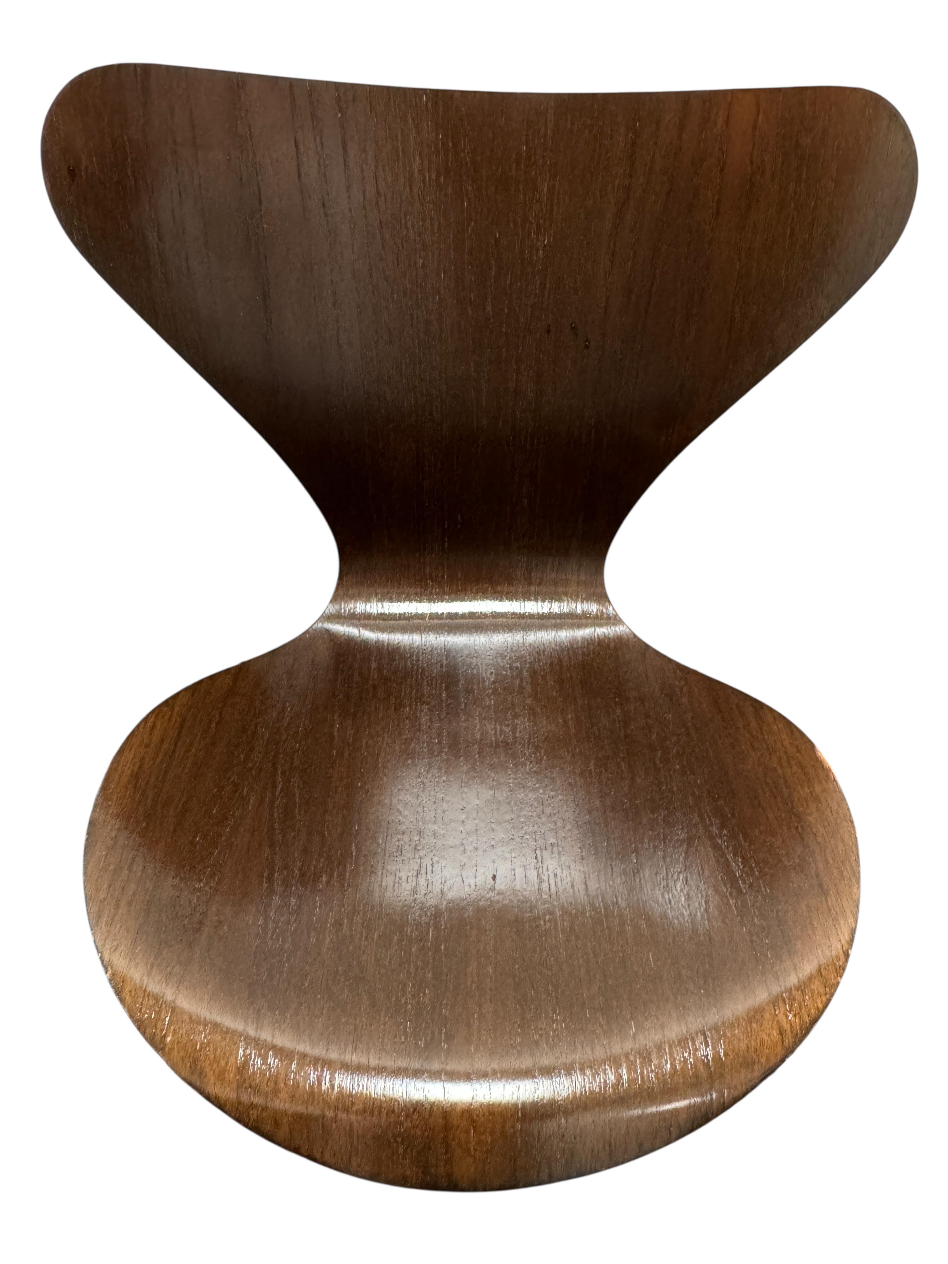 4er Set Model 3107 Serie 7 Stapelstuhl Arne Jacobsen, Fritz Hansen Deutschland (Mitte des 20. Jahrhunderts) im Angebot