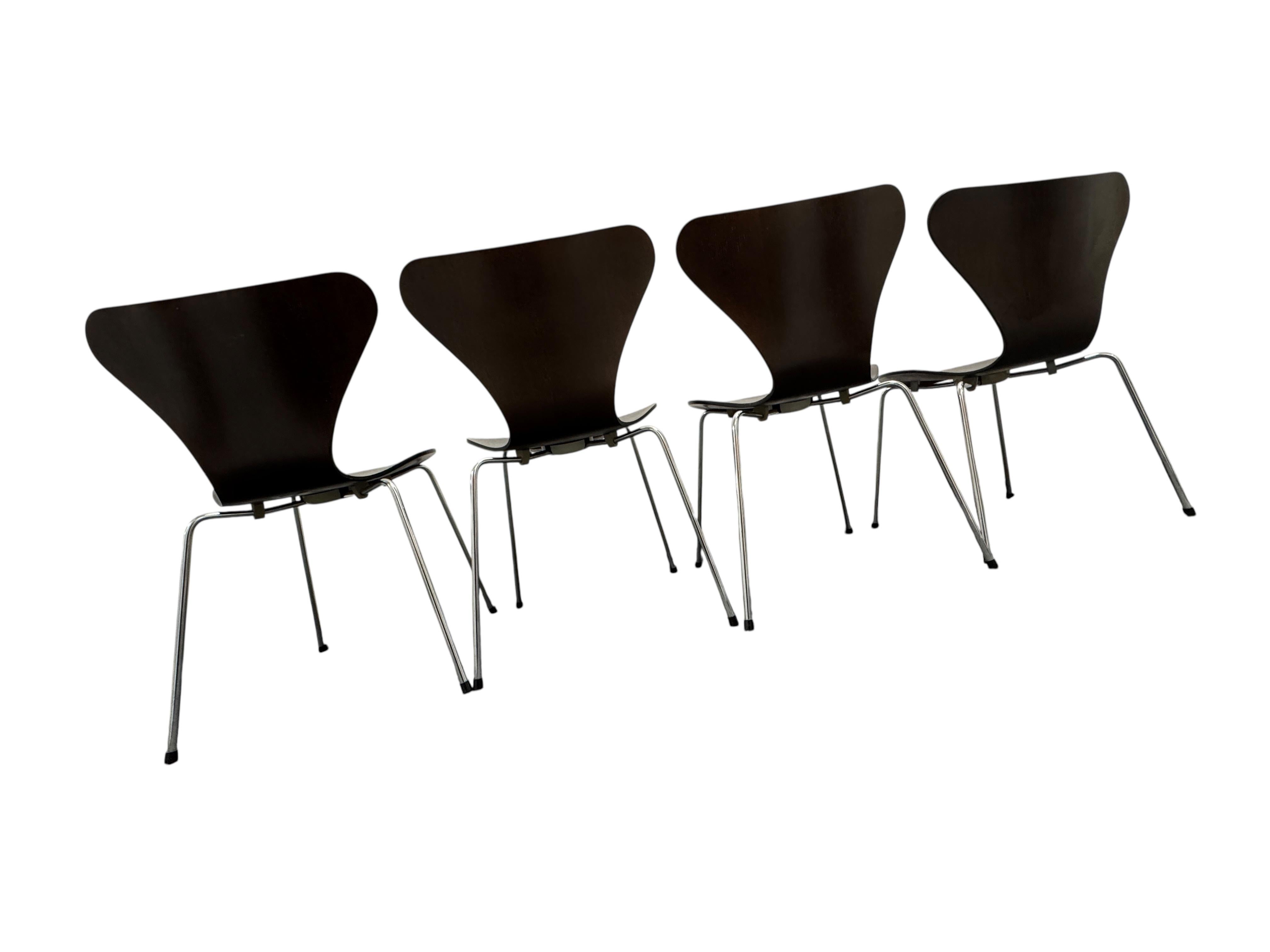 4er Set Model 3107 Serie 7 Stapelstuhl Arne Jacobsen, Fritz Hansen Deutschland im Angebot 5