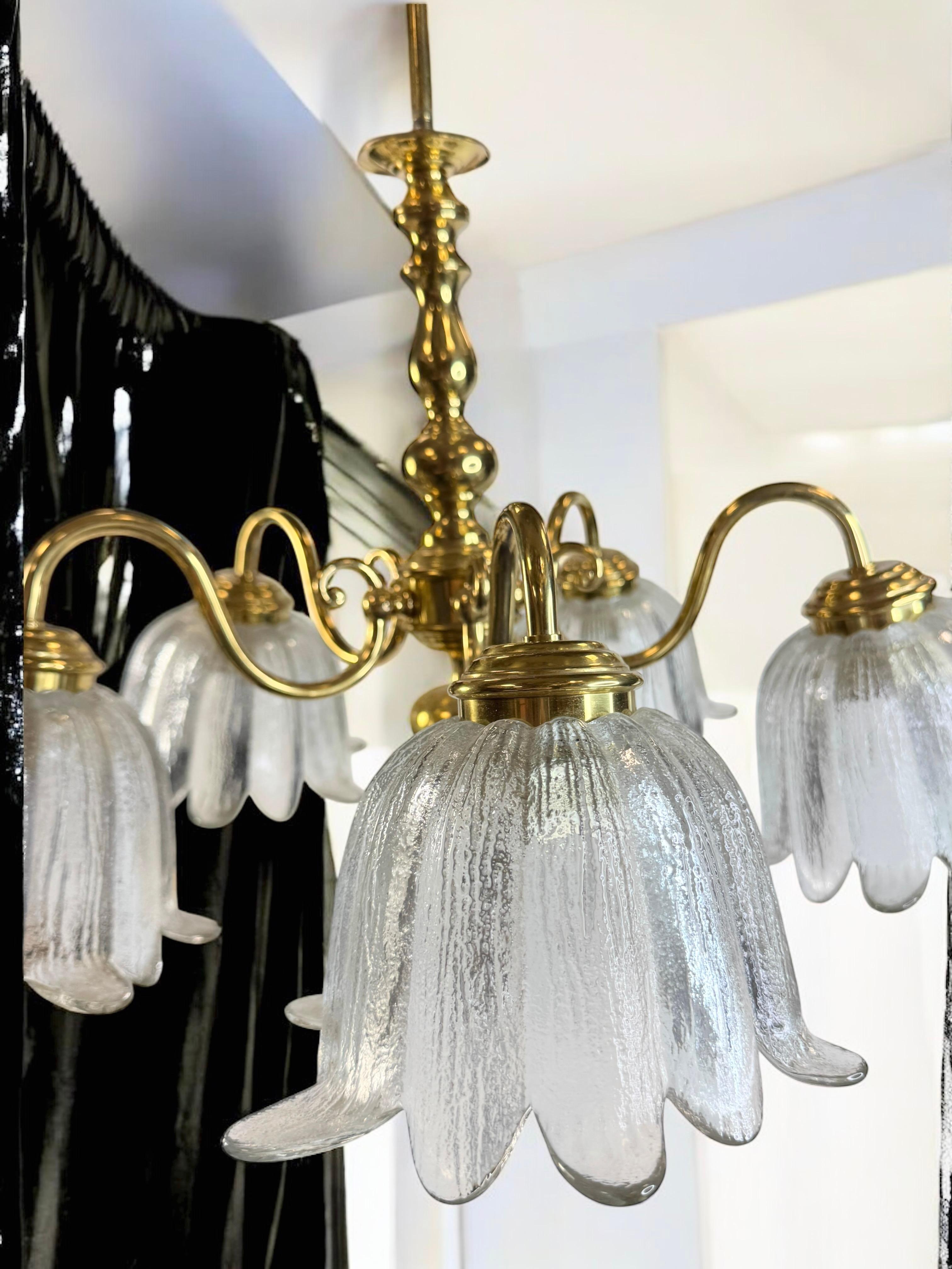 Large Five Light Brass Tole Chandelier Calyx Glass Shade Hollywood Regency Style For Sale 11