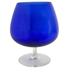 Bellissimo vaso di vetro o calice di grandi dimensioni del produttore italiano Empoli, Italia, anni '60
