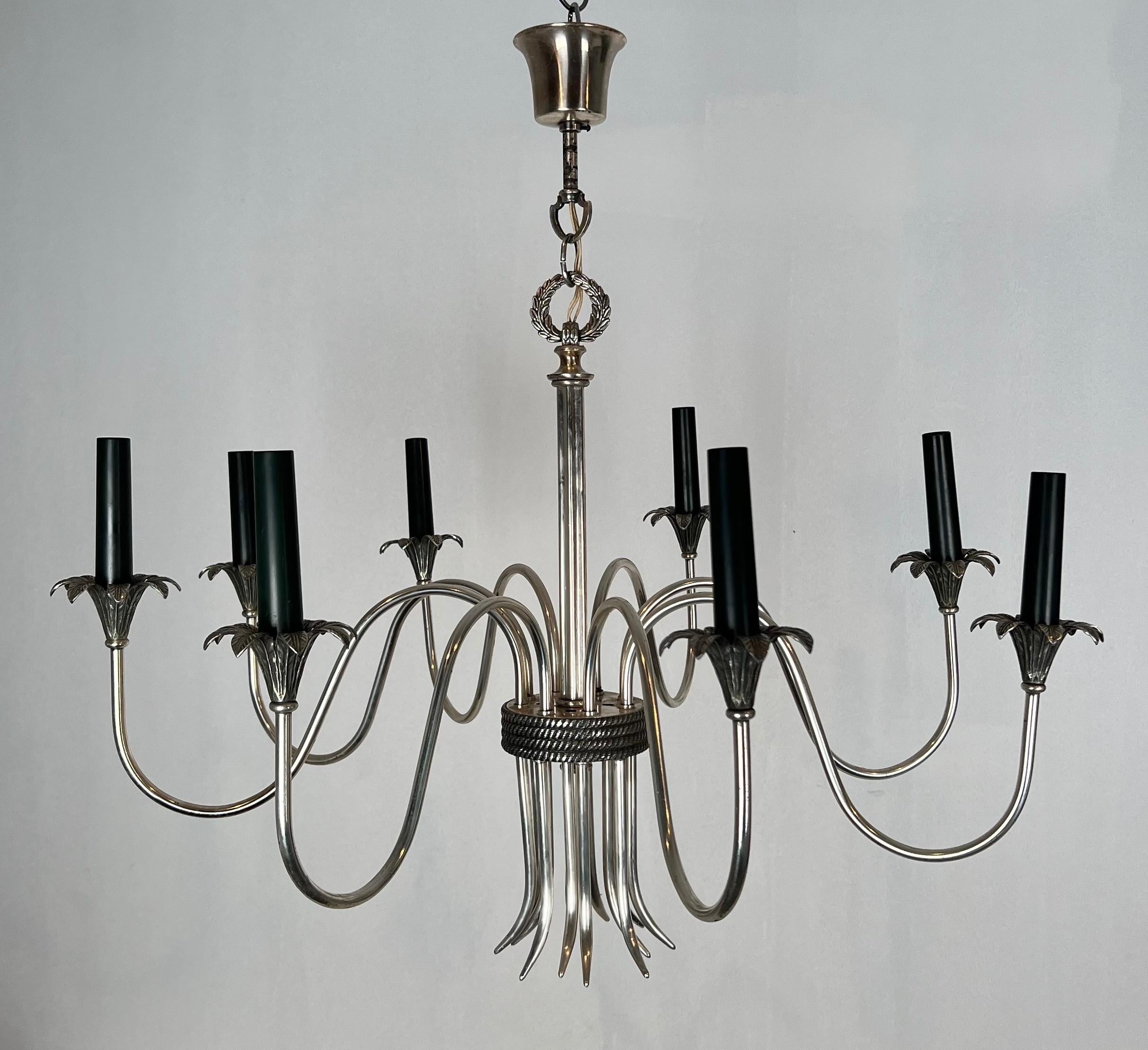 Lampadario in metallo argentato in stile neoclassico di Maison Charles in vendita 7