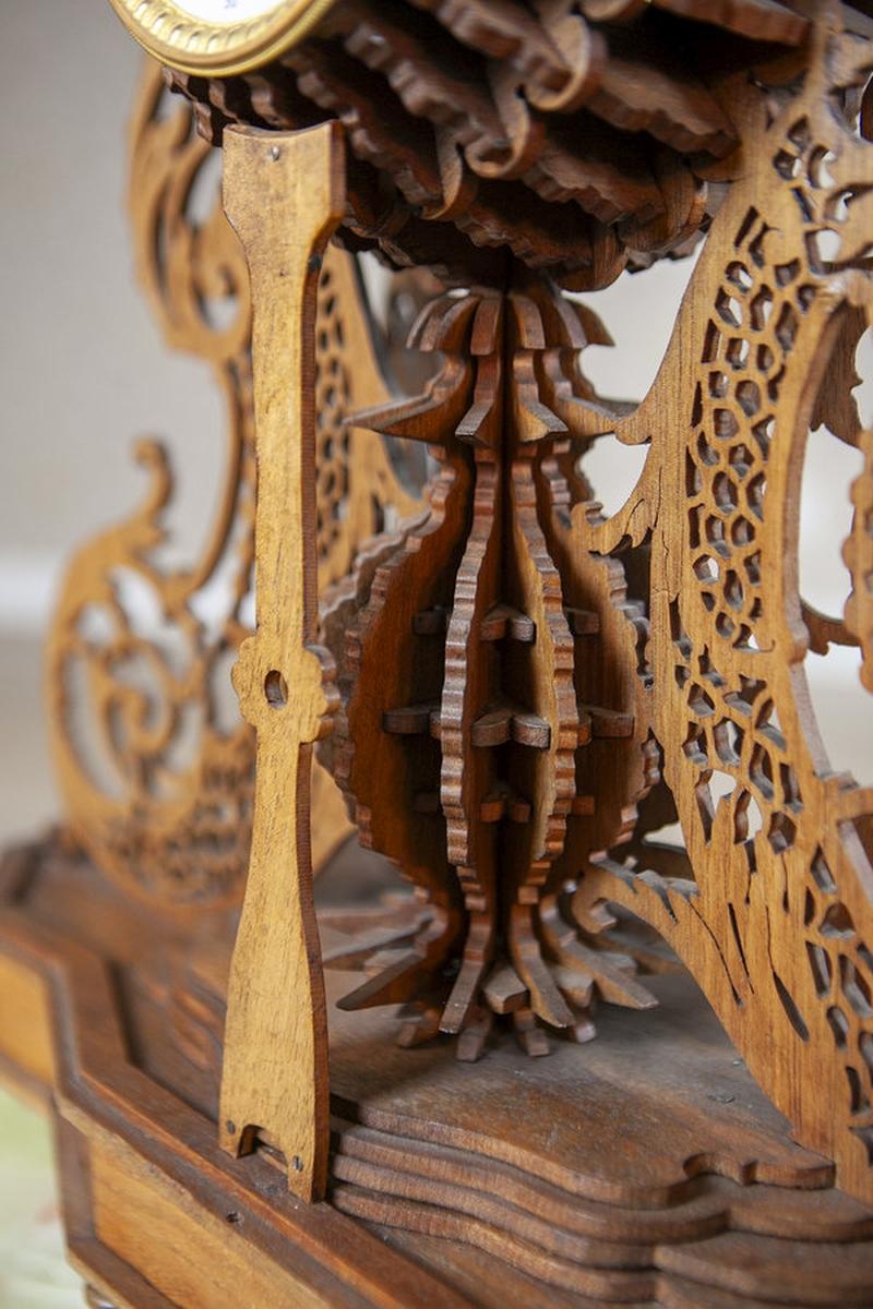 Unique Mantel Clock in Elaborate Exotic Wood Case, Late 19th Century For Sale 2