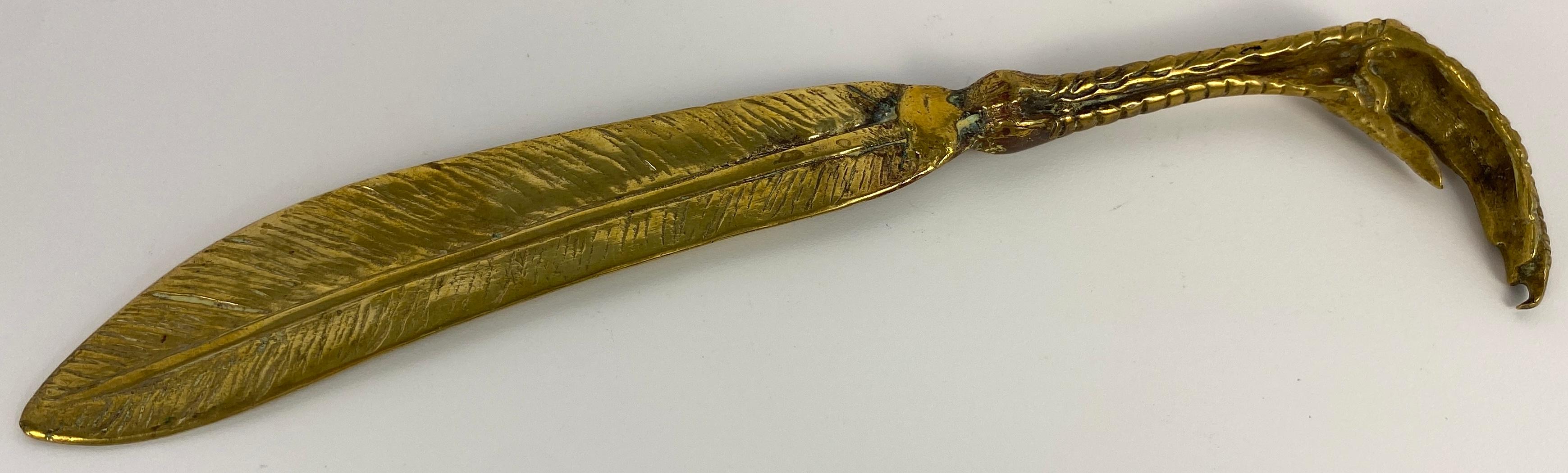 Französisch Art Deco Bronze Claw & Quill Brieföffner, seltene Bronze Brieföffner (Handgefertigt) im Angebot