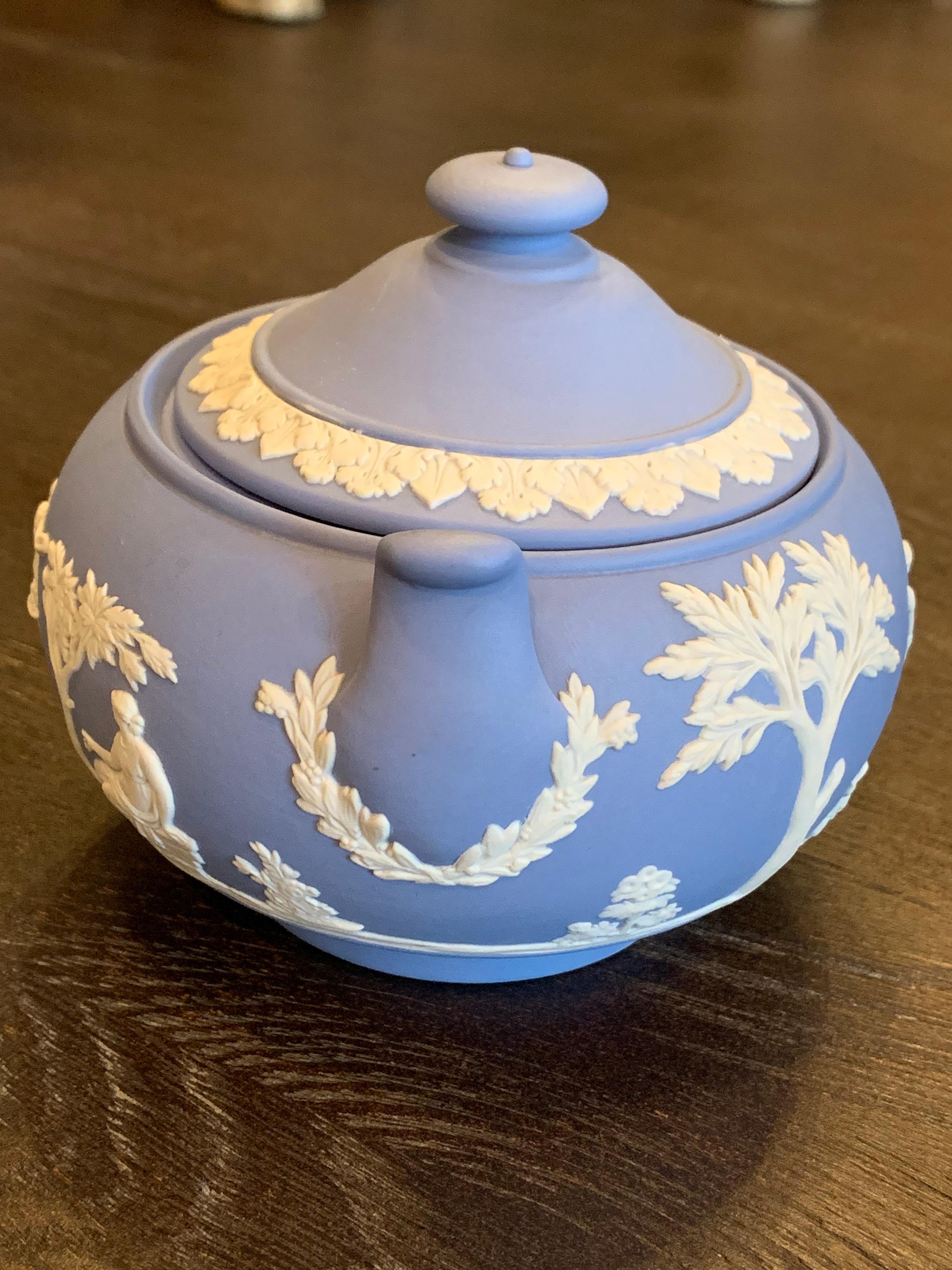 wedgwood pieces
