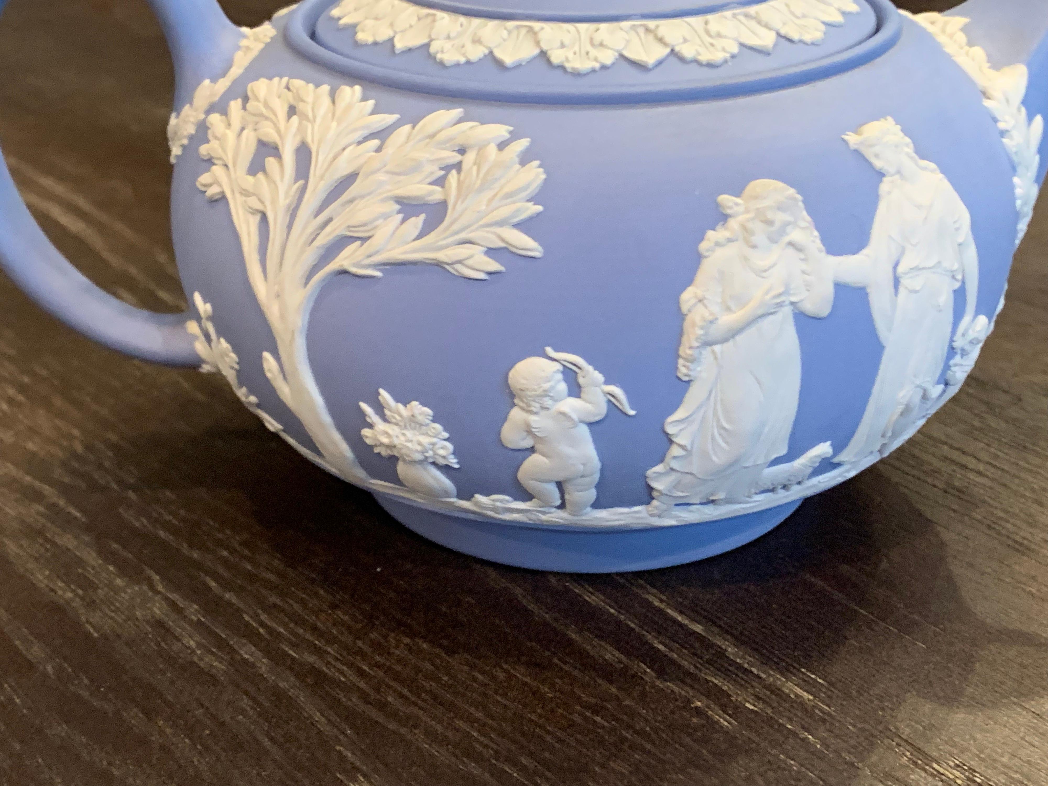 Porcelain vintage 1960s Wedgwood Jasperware Tea Service Set of 6 Pieces For Sale