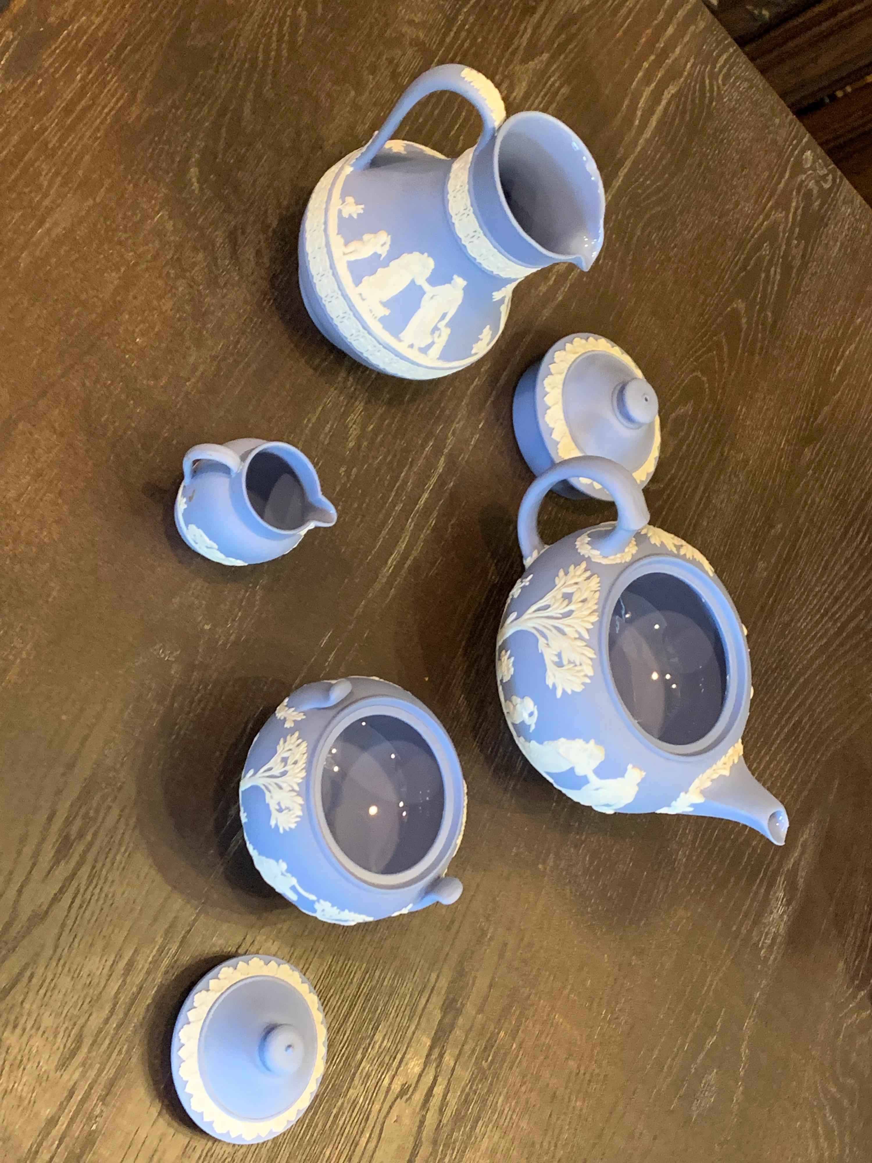 vintage 1960s Wedgwood Jasperware Tea Service Set of 6 Pieces For Sale 4