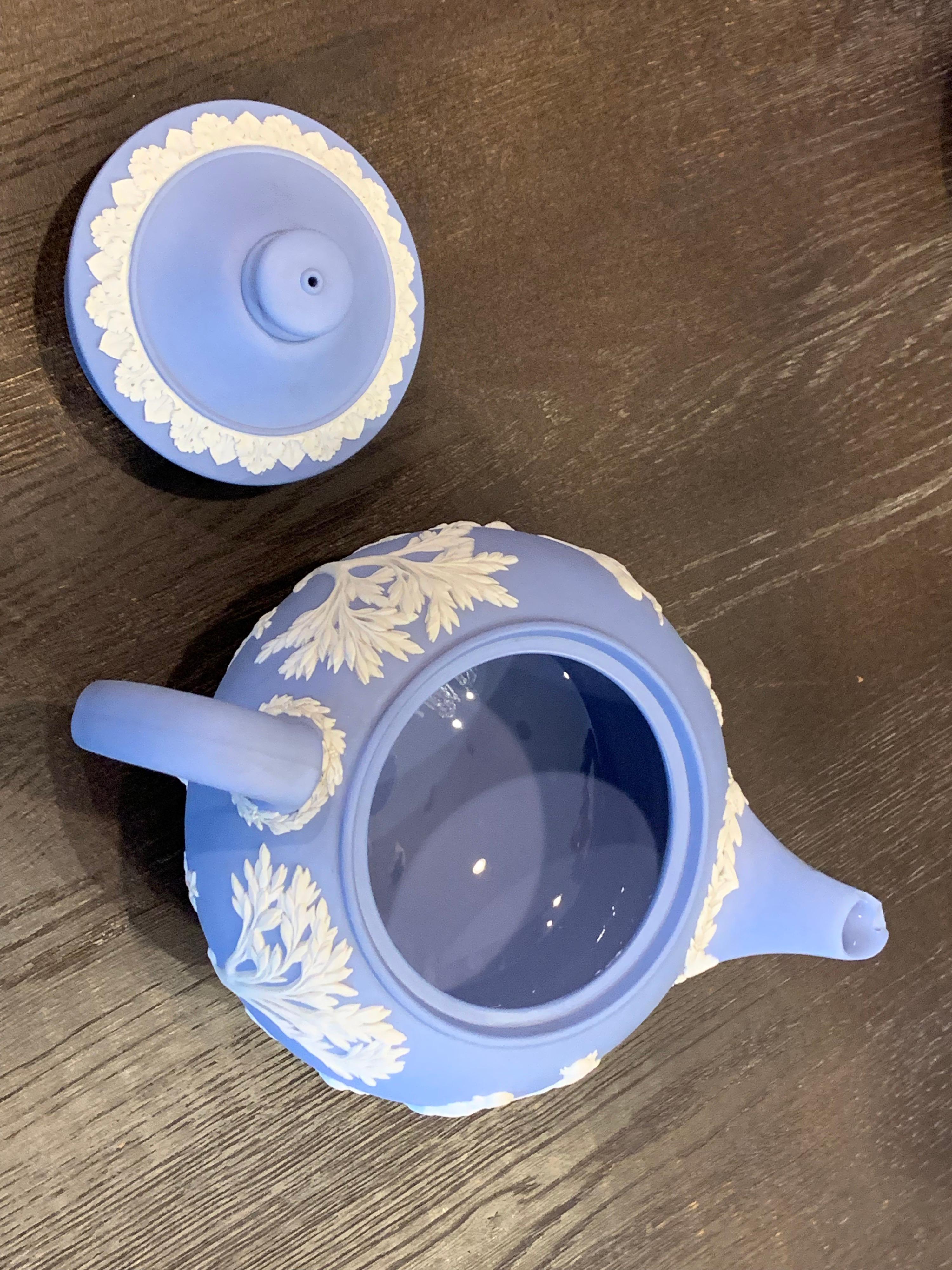 vintage 1960s Wedgwood Jasperware Tea Service Set of 6 Pieces For Sale 7