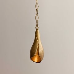 5 Port Oval Canopy with 5x Lirio in Brasa Finish, Flor de Bronce Collection