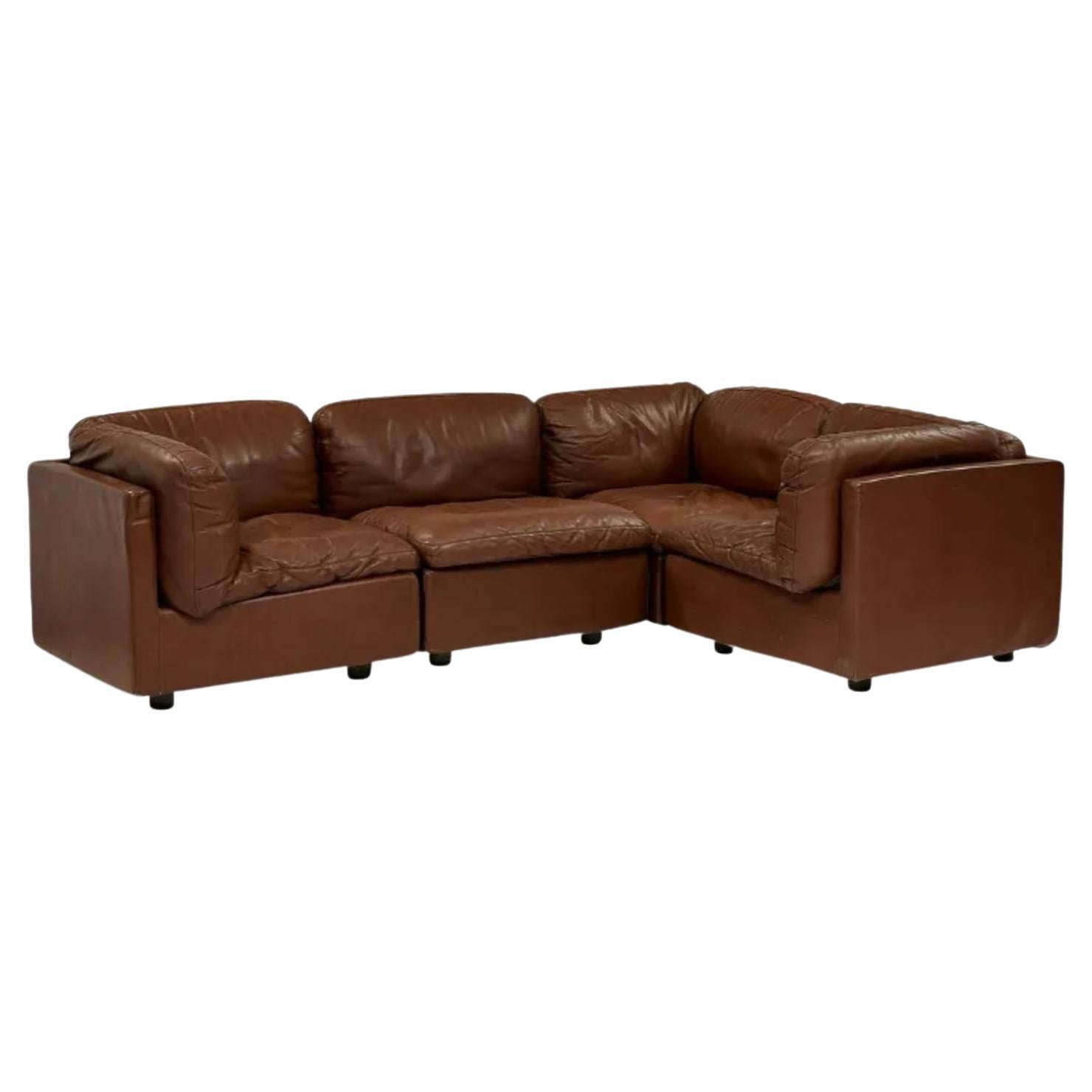 Zanotta, Jonathan de Pas, Cento Sectional Sofa, Brown Leather, 1973, Italy For Sale