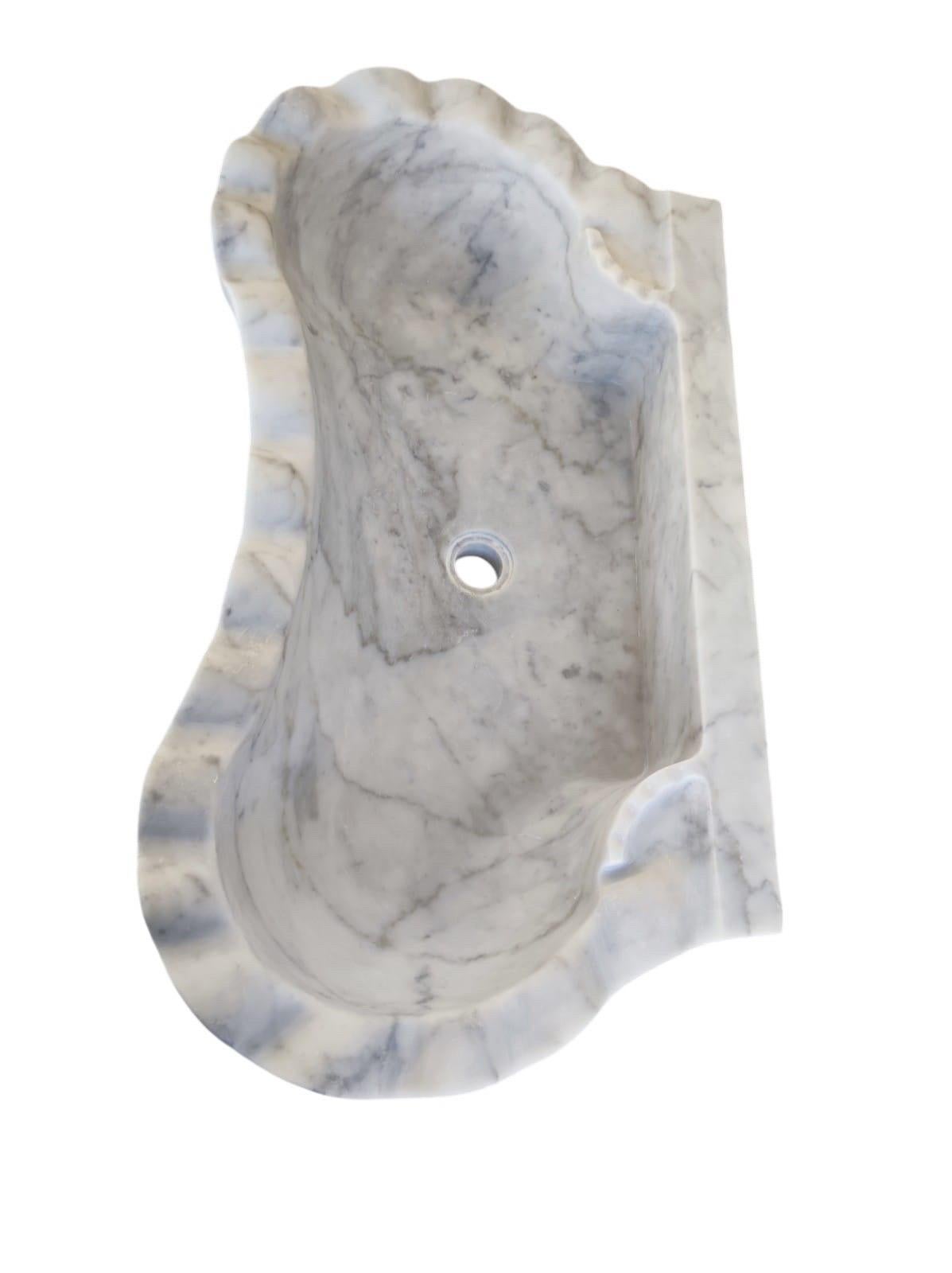 Evier en marbre serpentin de style classique en vente 3