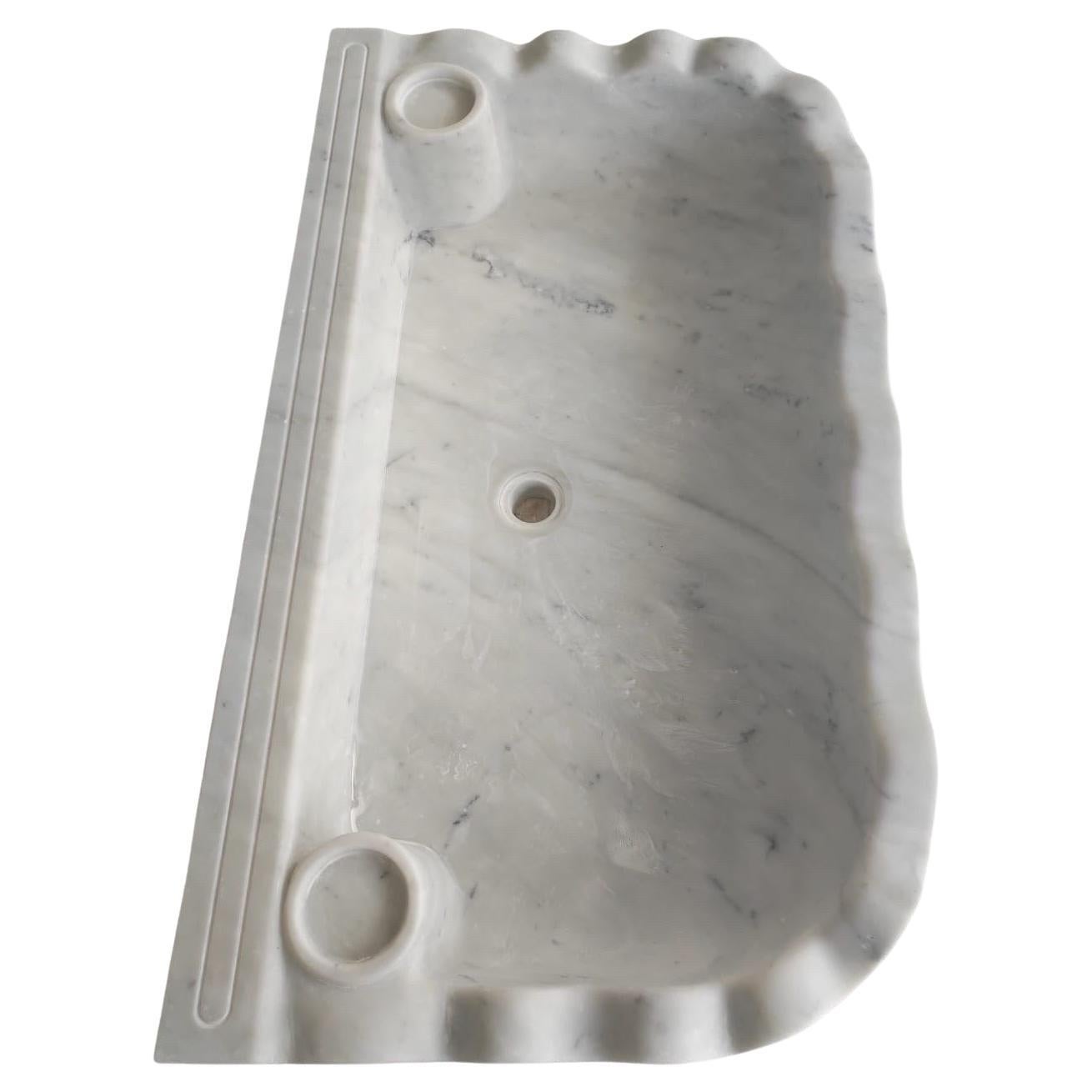 Lavabo de salle d'eau classique en marbre de Carrara Stone Neuf - En vente à Cranbrook, Kent