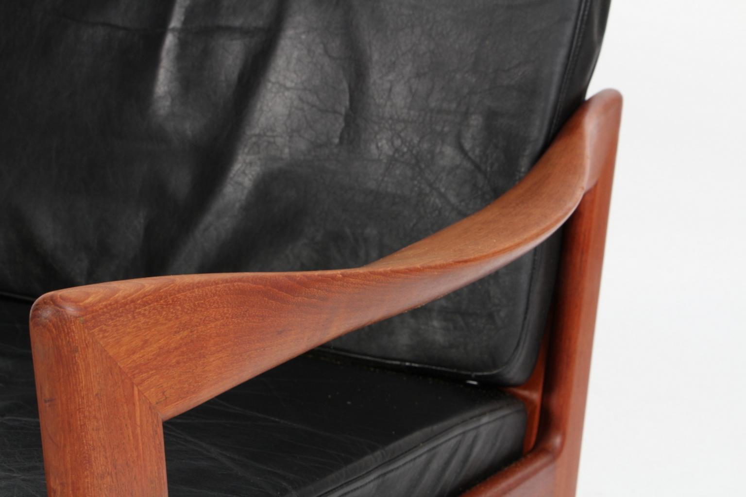 Danish Pair of Illum Wikkelsø for N. Eilersen Lounge Chairs, Model 20, in Solid Teak
