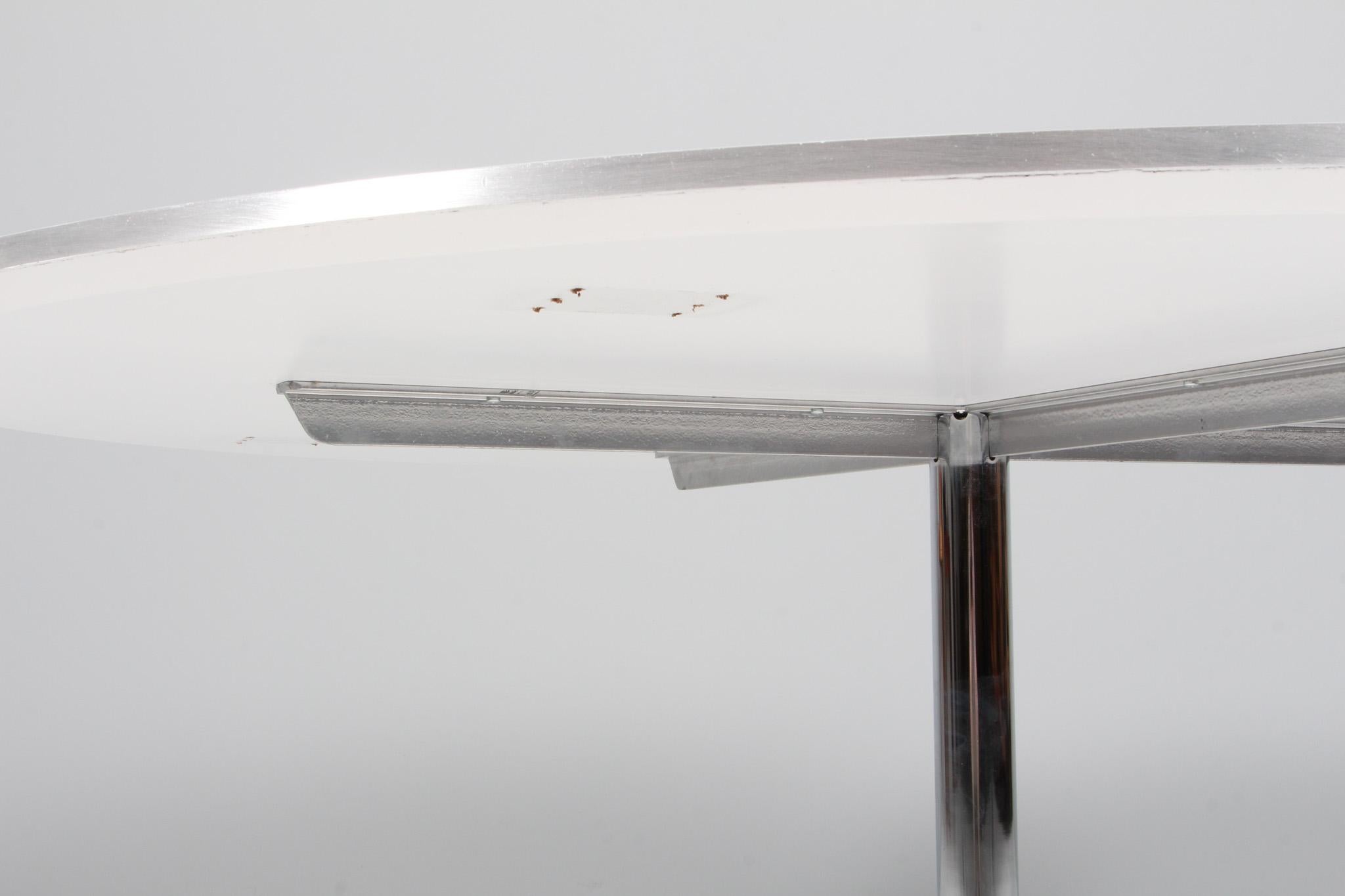 Metà XX secolo Piet Hein & Arne Jacobsen, Tavolo da pranzo rotondo in vendita
