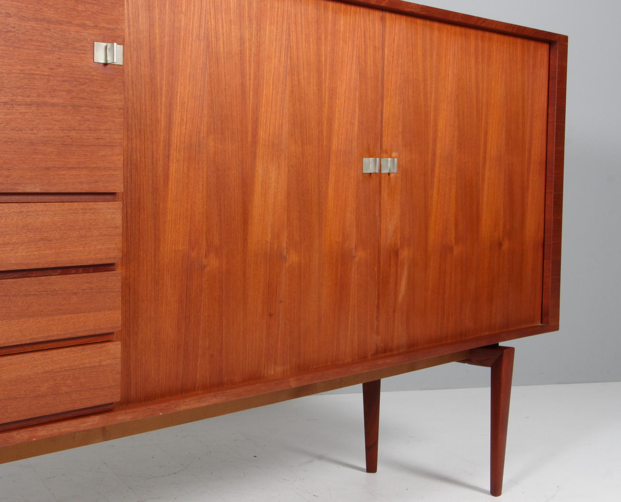 Henry Walther Klein Scandinavian Midcentury teak Sideboard, 1950s In Excellent Condition For Sale In Esbjerg, DK