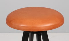Hans Olsen Barstuhl aus schwarzem Holz und Leder
