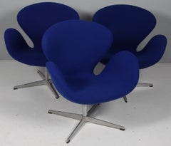 Arne Jacobsen Swan Chair