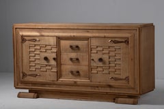 Buffet Art Déco français en chêne, années 1940
