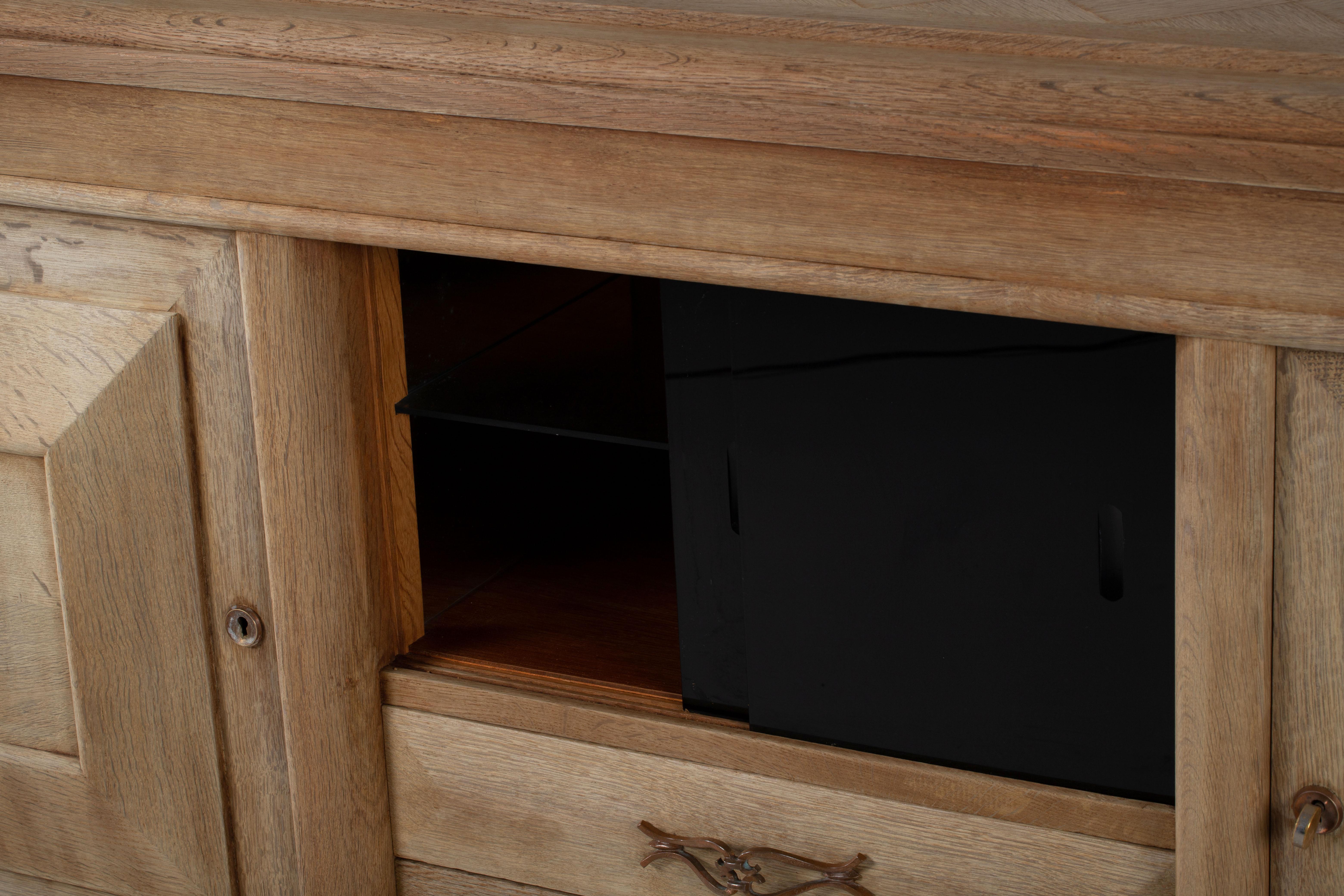 Bleached French Large Art Deco Sideboard Oak, 1940s For Sale 5