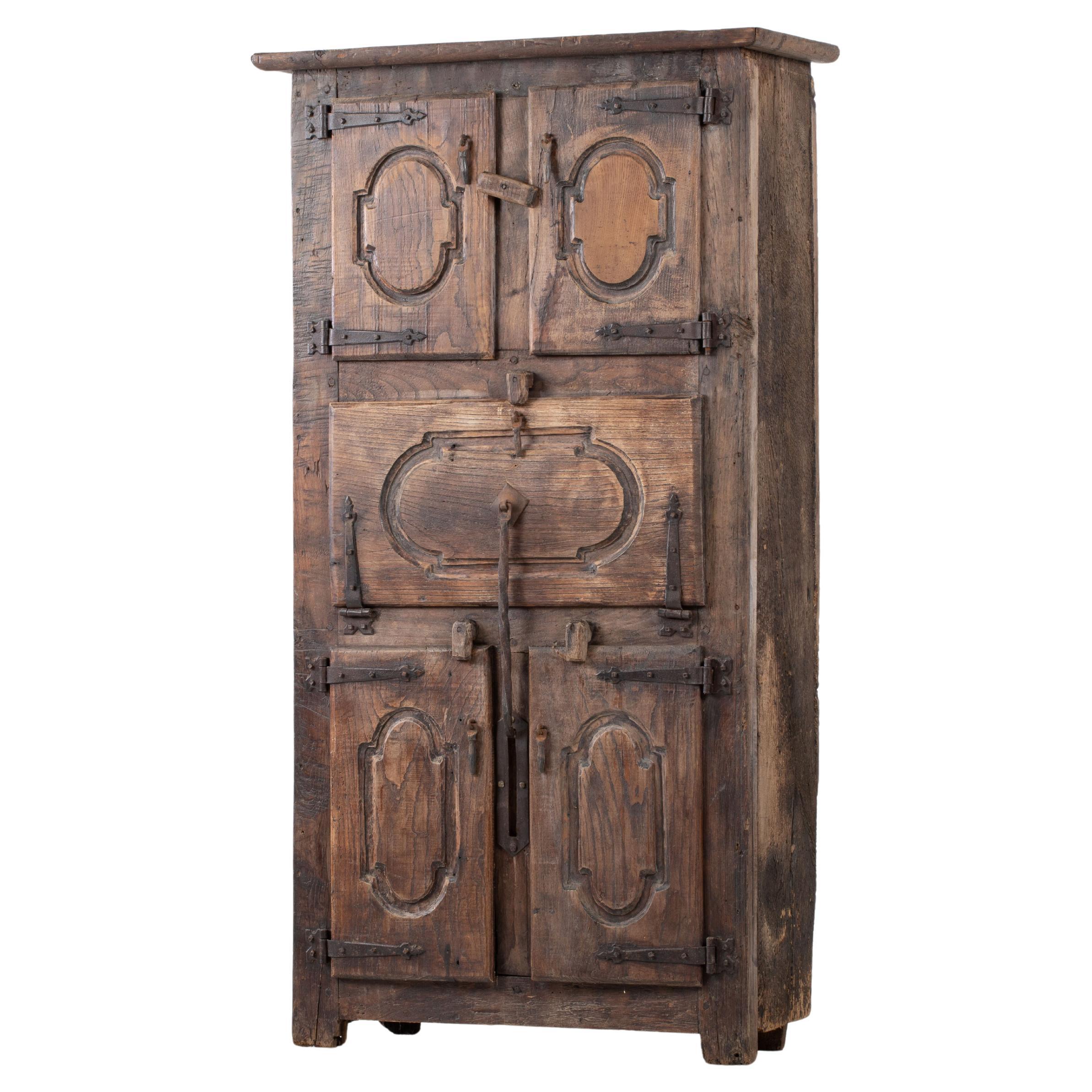 Timber Monument: An 18th-Century Pyrenean Armoire in Solid Oak For Sale