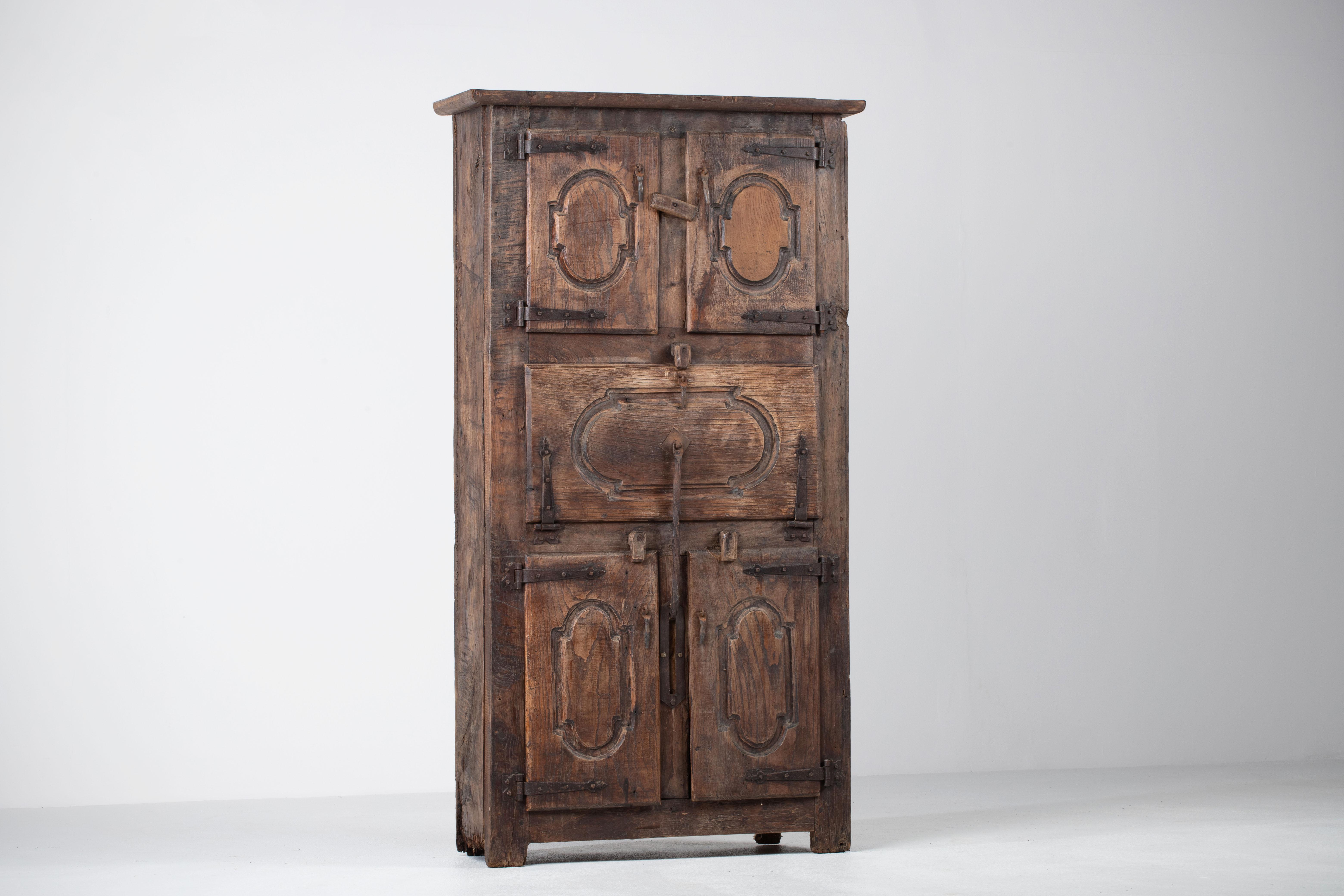 18th Century and Earlier Timber Monument: An 18th-Century Pyrenean Armoire in Solid Oak For Sale