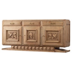Sculptural Art Deco Brutalist Credenza in Solid Oak, France, 1940s