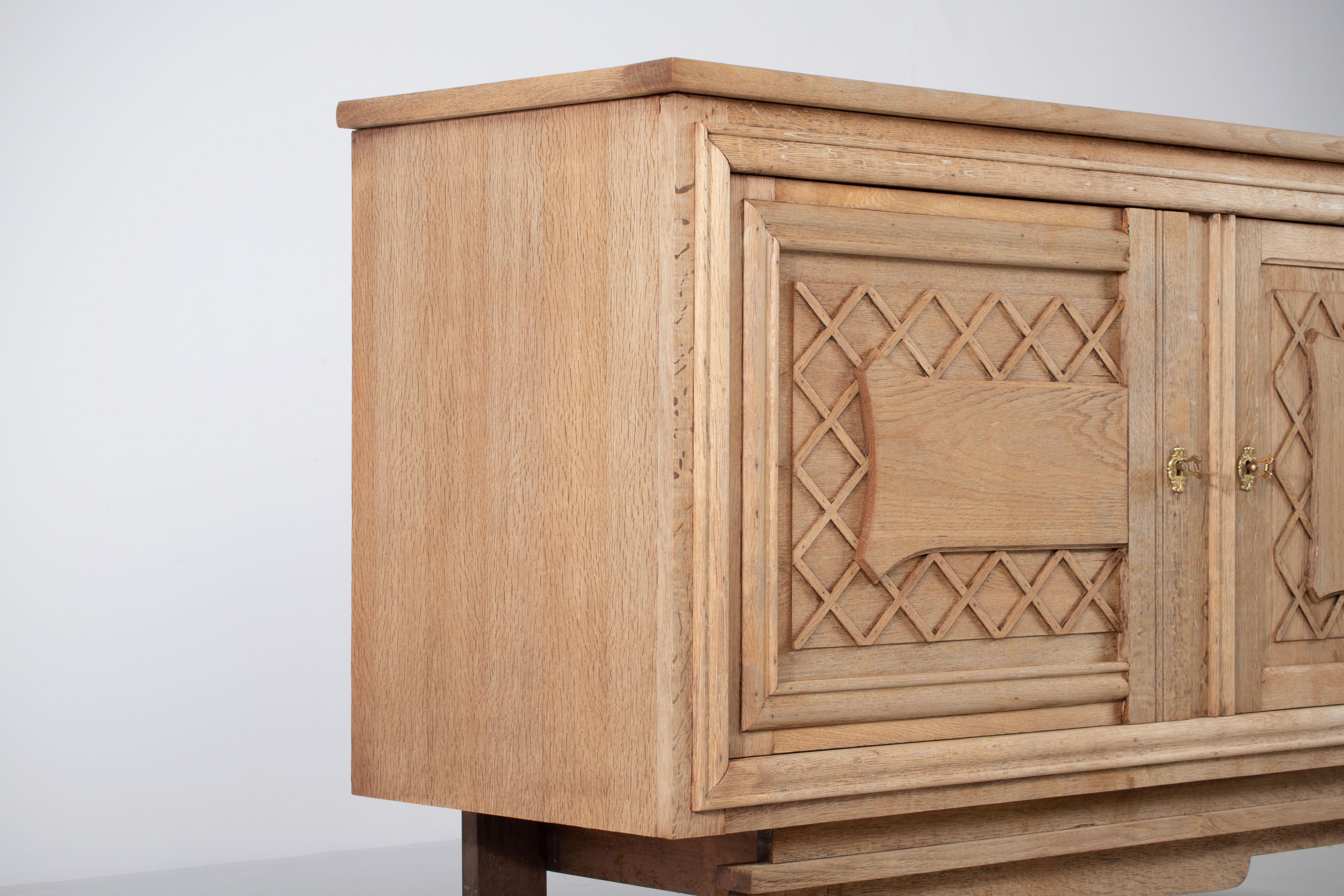 Oak A Composition of Geometric Restraint: French Buffet with Lattice Carvings For Sale