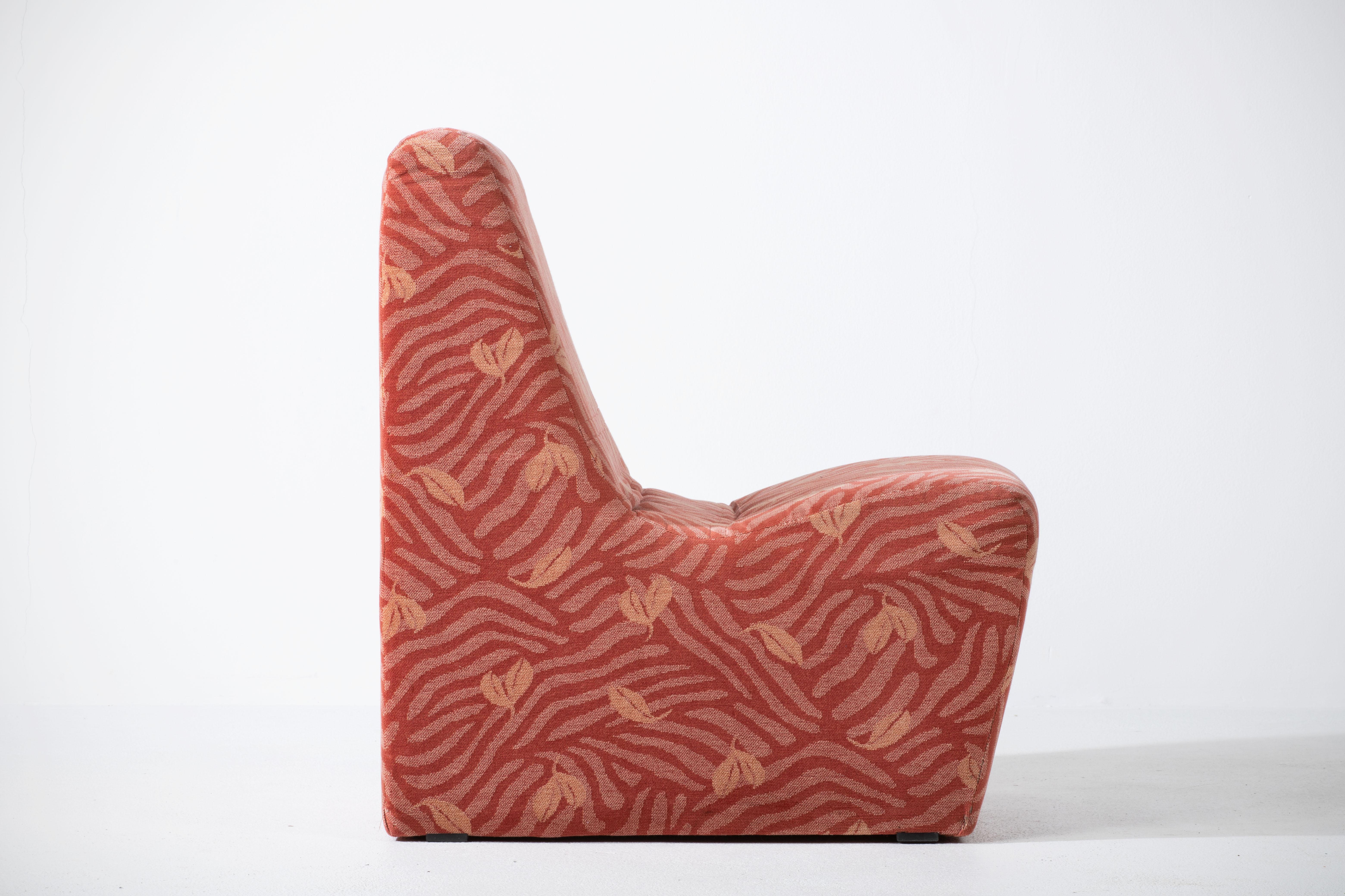 Une composition d'une adaptabilité sculpturale : Canapé modulaire du milieu du siècle, tissu Blush en vente 5