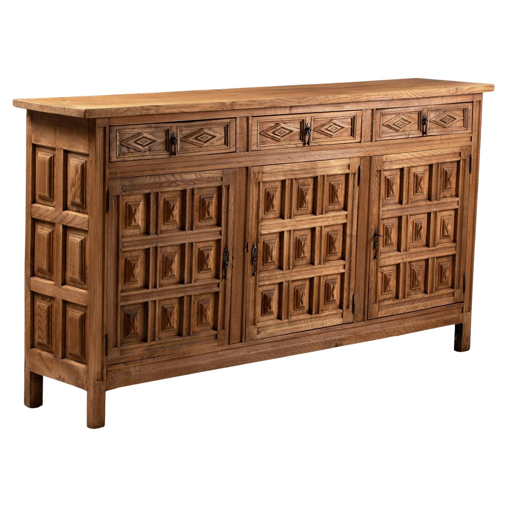 Sierra de Cuenca Buffet in Relief-Carved Oak, Spain, 1940s
