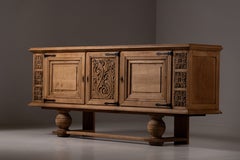 Spanish Baroque Oak Buffet with Carved Acanthus Panels, 1940s