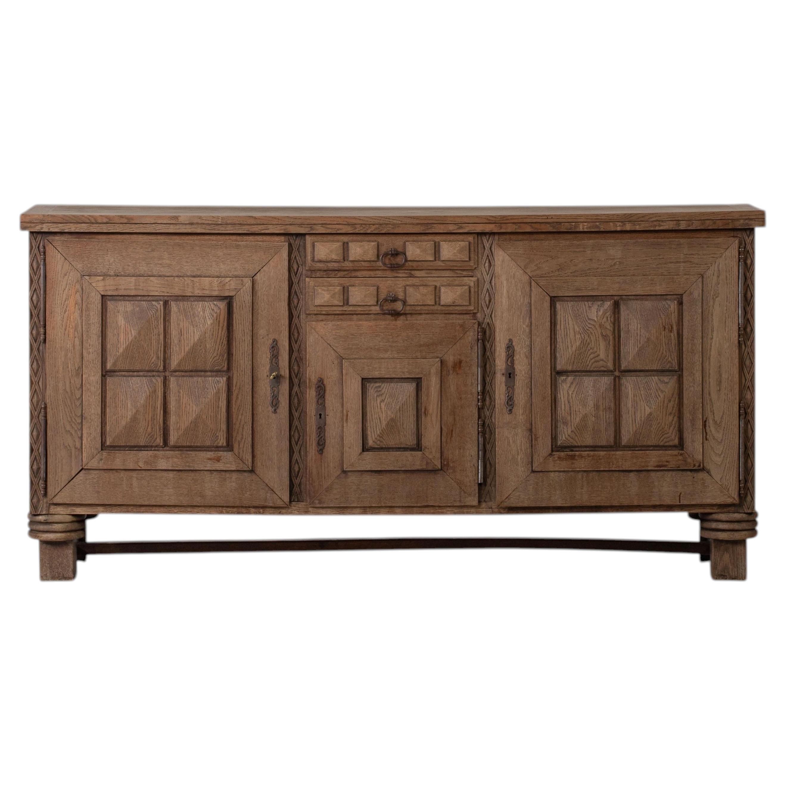 Credenza in rovere sbiancato, Francia, anni '40 in vendita