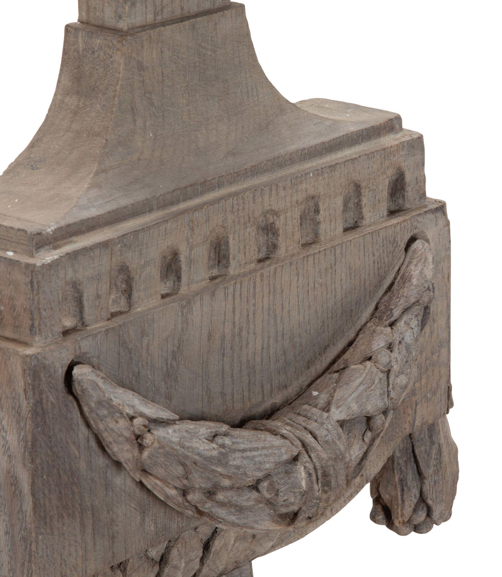 19th Century Swedish Carved Wooden Flambé Lamp For Sale 2