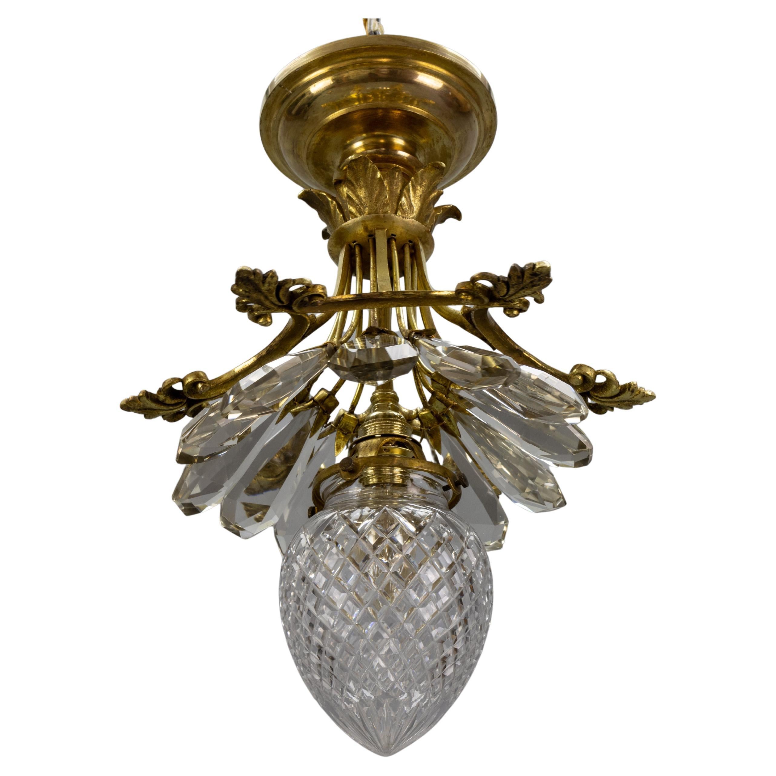Antigua Lámpara de Techo Francesa Estilo Luis XVI de Cristal, Vidrio Tallado y Bronce