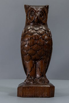 German Art Deco Style Carved Oak Owl Sculpture, 1930s
