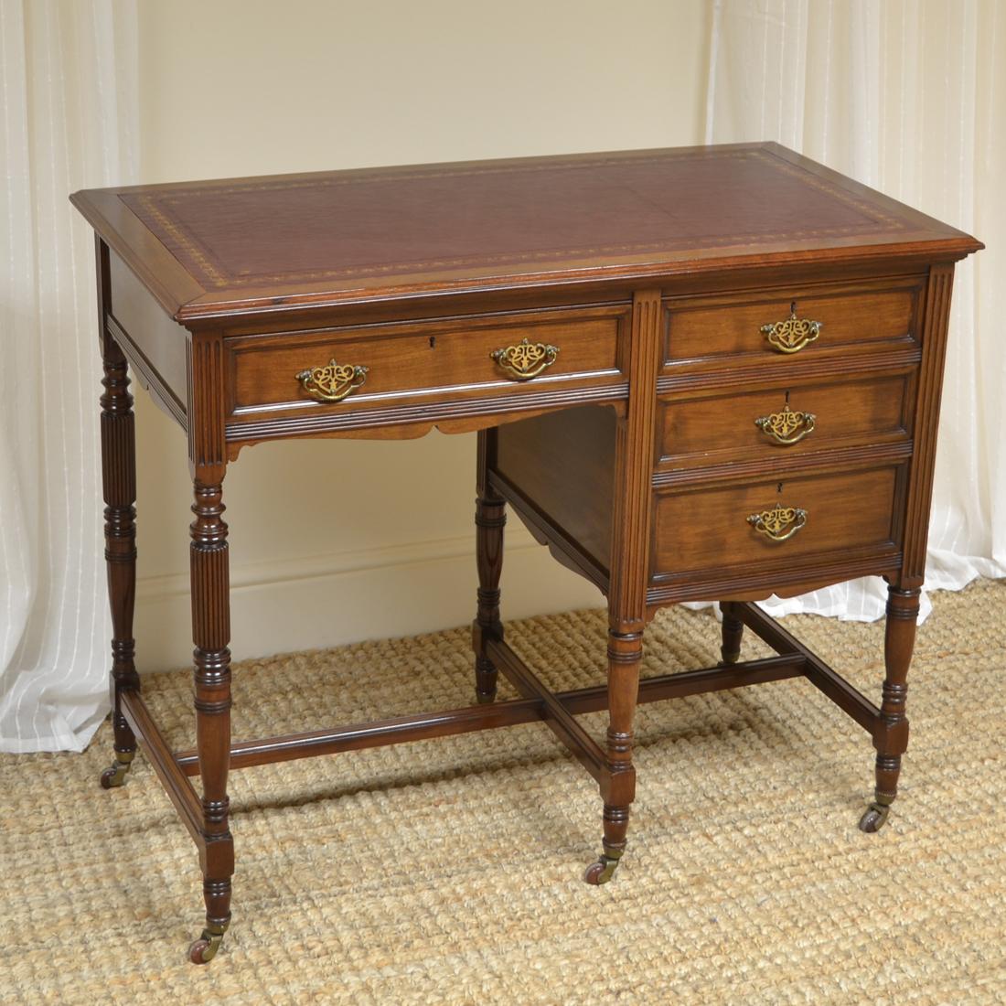 Victorian Walnut Antique Desk For Sale 3