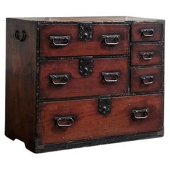 Tansu, cassettiera giapponese