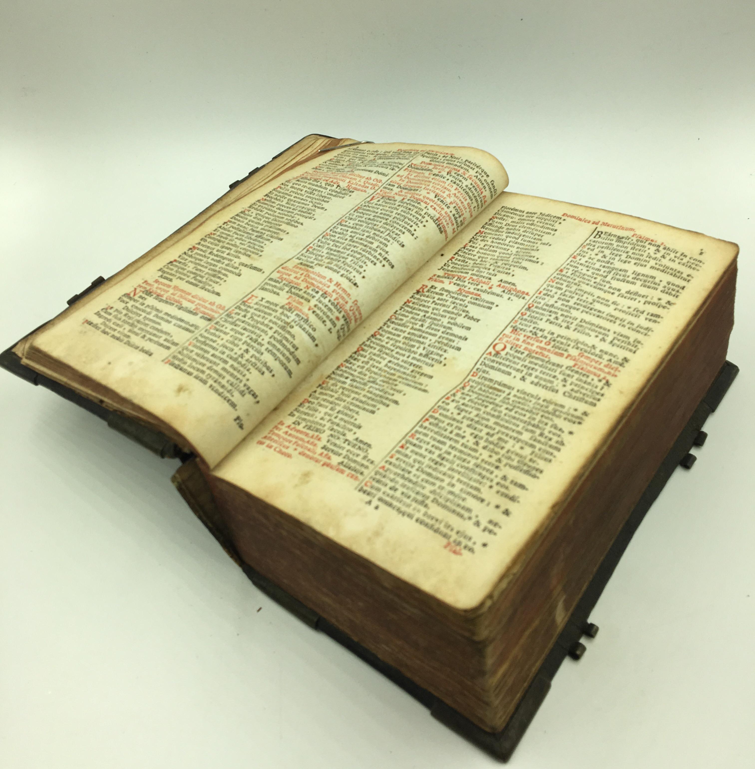 18th Century and Earlier Breviary for Friars Minor of the Tertiary Order of Capuchin Friars 600 For Sale