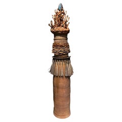 Albero della Vita esculpido a mano en terracota y paja por Manu Crotti