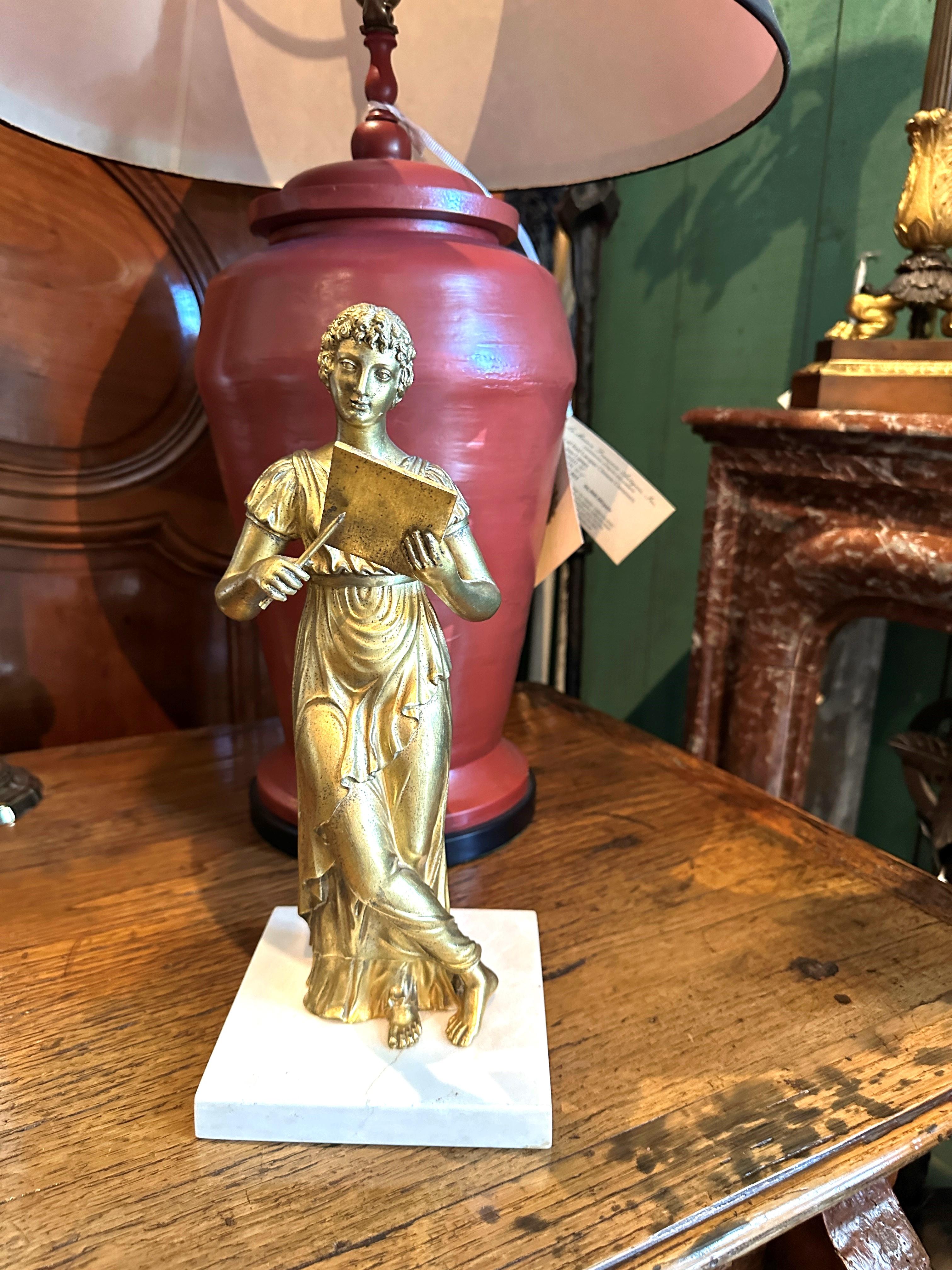 Coppia di figure femminili in bronzo dorato francese del XIX secolo Science & Art Decor in vendita 2