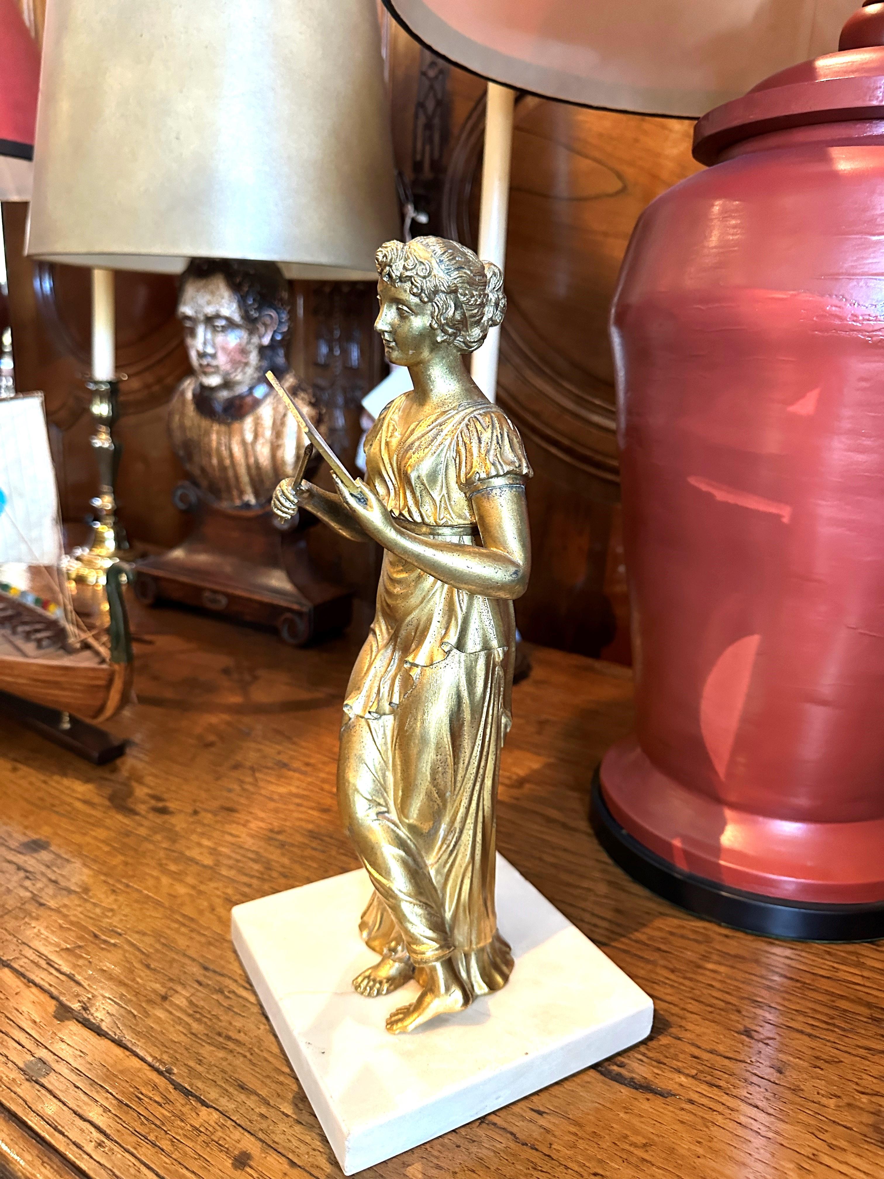 Coppia di figure femminili in bronzo dorato francese del XIX secolo Science & Art Decor in vendita 3
