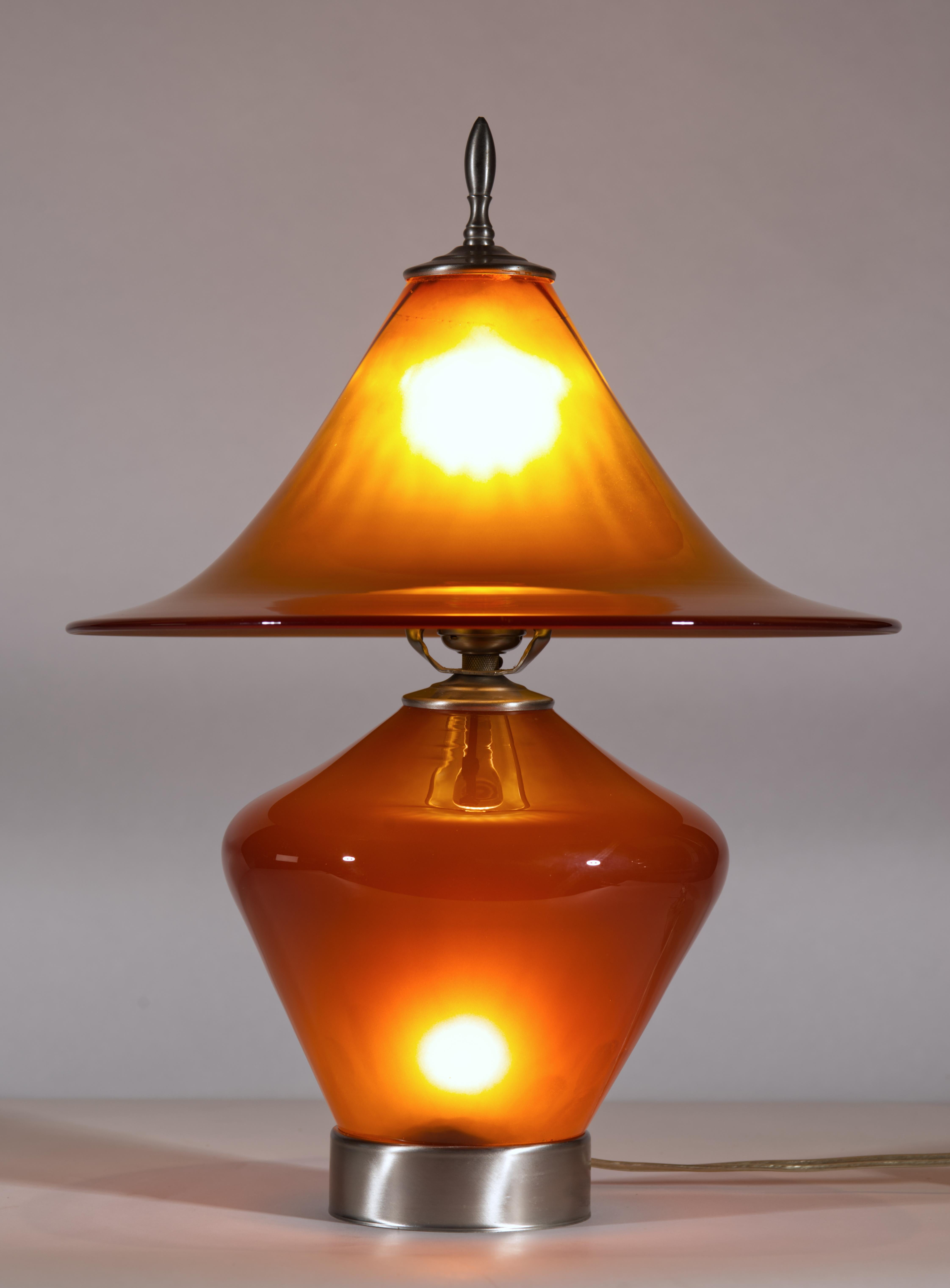 Hand-Crafted Steven Correia Amber Art Glass Table Lamp For Sale