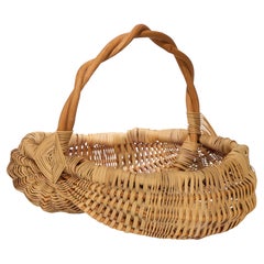 Vintage American Hand Woven Low Gathering Buttocks Basket