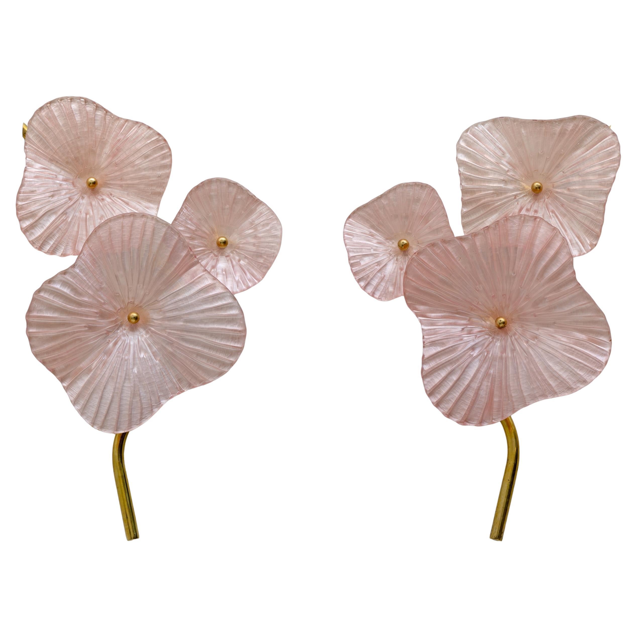 Coppia di lampade moderne in vetro artistico di Murano rosa perlato e ottone