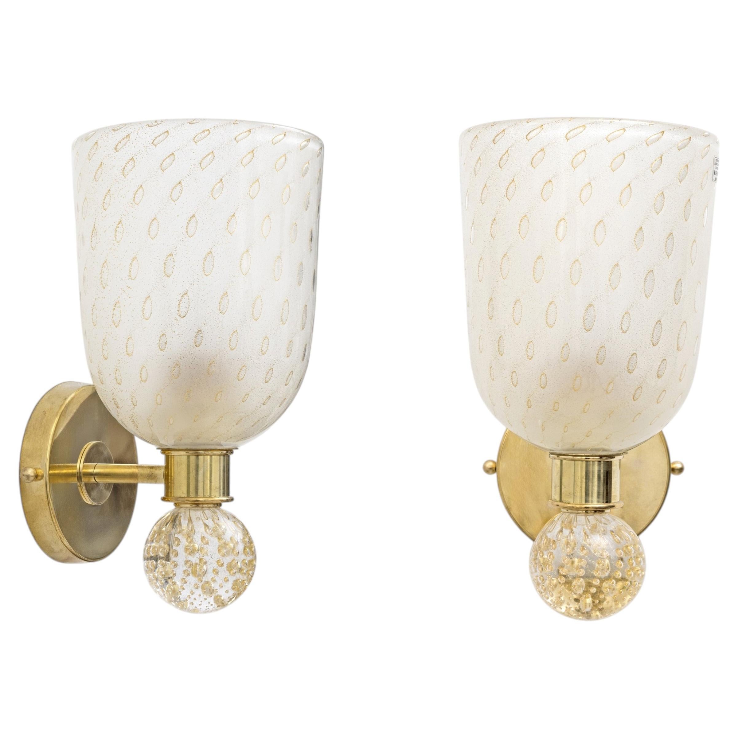 Pair of Murano Pulegoso Glass and Brass Wall Sconces, Italy