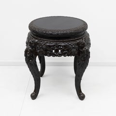 Geschnitzter Drachentisch aus der chinesischen Qing-Dynastie, ebonisiertes Hartholz