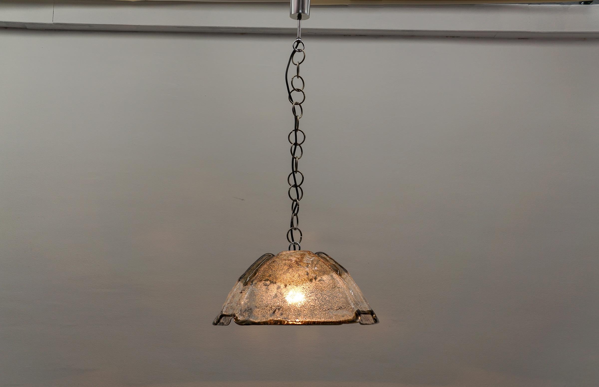 Lampada a sospensione Carlo Nason Mazzega per J.AT&T. Kalmar in vetro di Murano, anni '70 In condizioni buone in vendita a Nürnberg, Bayern