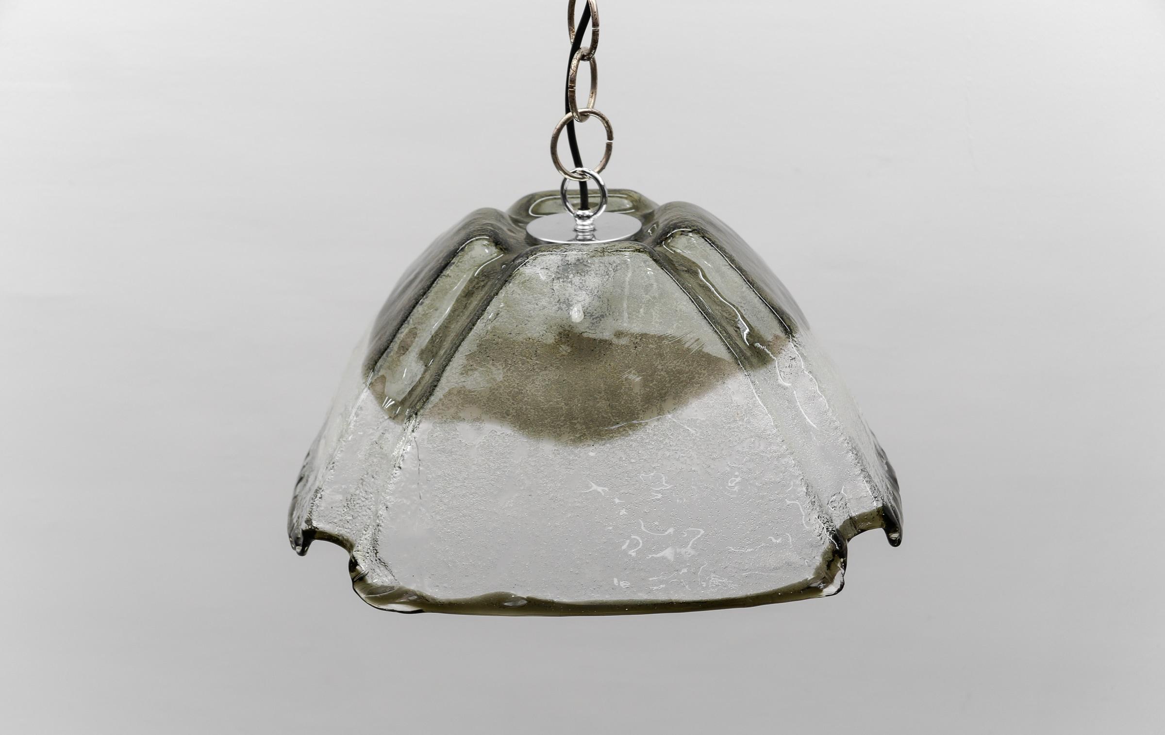 Lampada a sospensione Carlo Nason Mazzega per J.AT&T. Kalmar in vetro di Murano, anni '70 in vendita 4