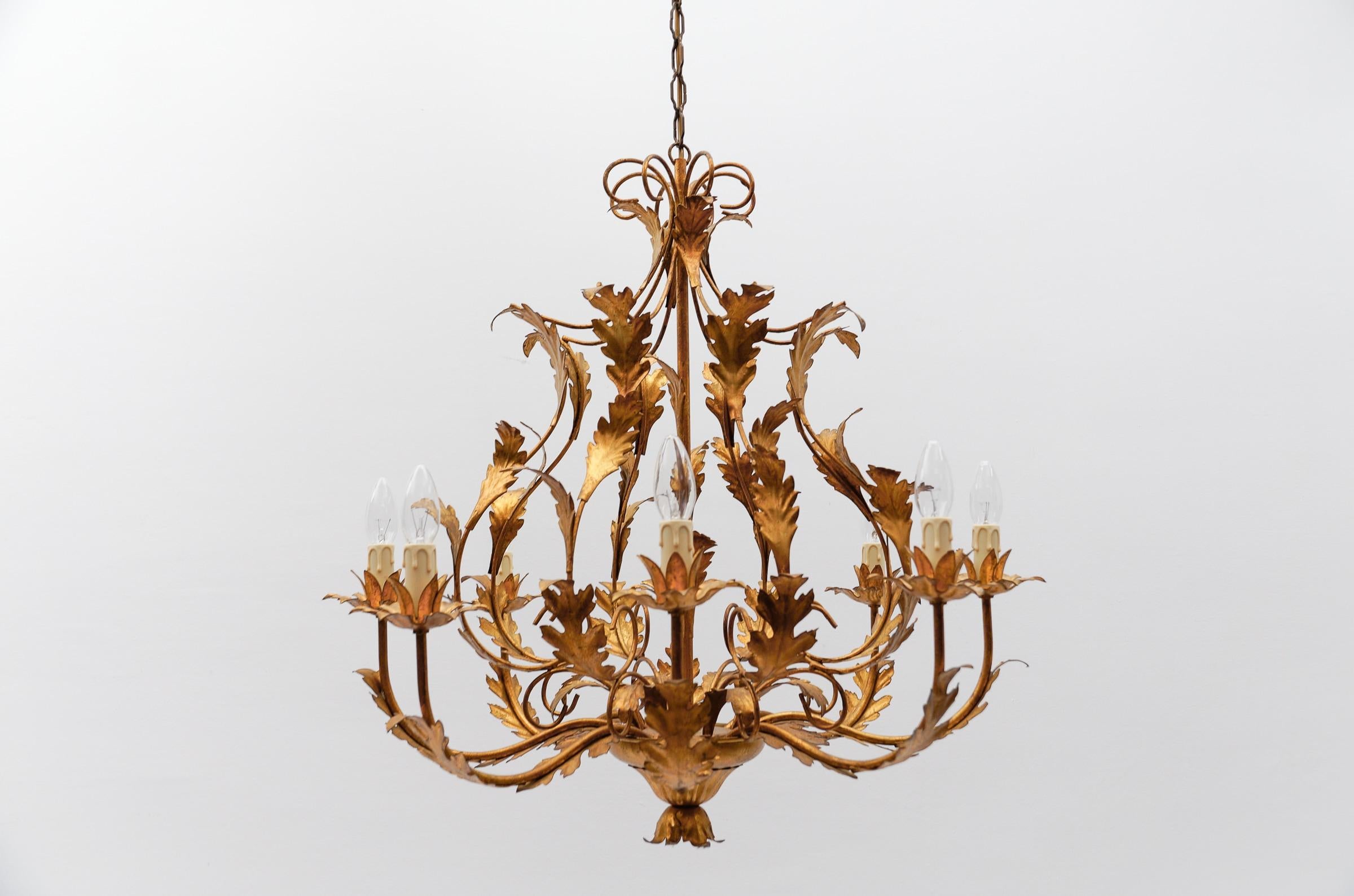 Enorme lampada da soffitto floreale a 8 luci di Hans Kögl, Germania, anni '70 in vendita 1