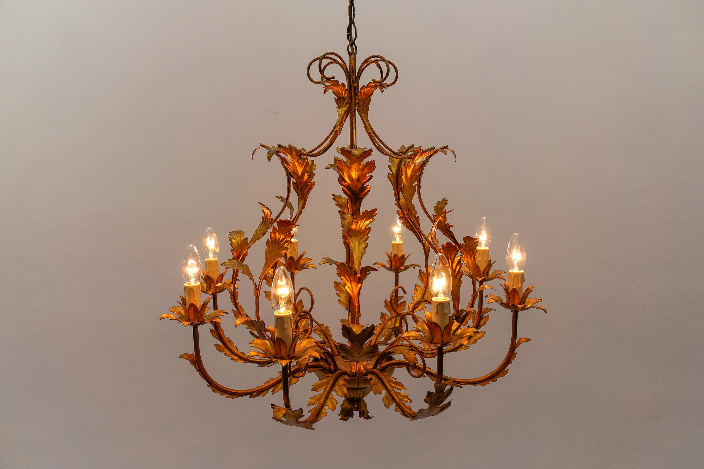 Metallo Enorme lampada da soffitto floreale a 8 luci di Hans Kögl, Germania, anni '70 in vendita