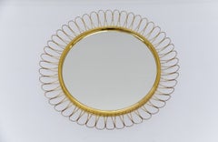 Großer runder Wandspiegel im Mid-Century-Modern-Stil aus Messing mit französischen Ösen, 1950er Jahre